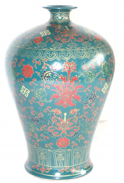 雍正年製金絲琺瑯彩藏傳式樣吉祥梅瓶